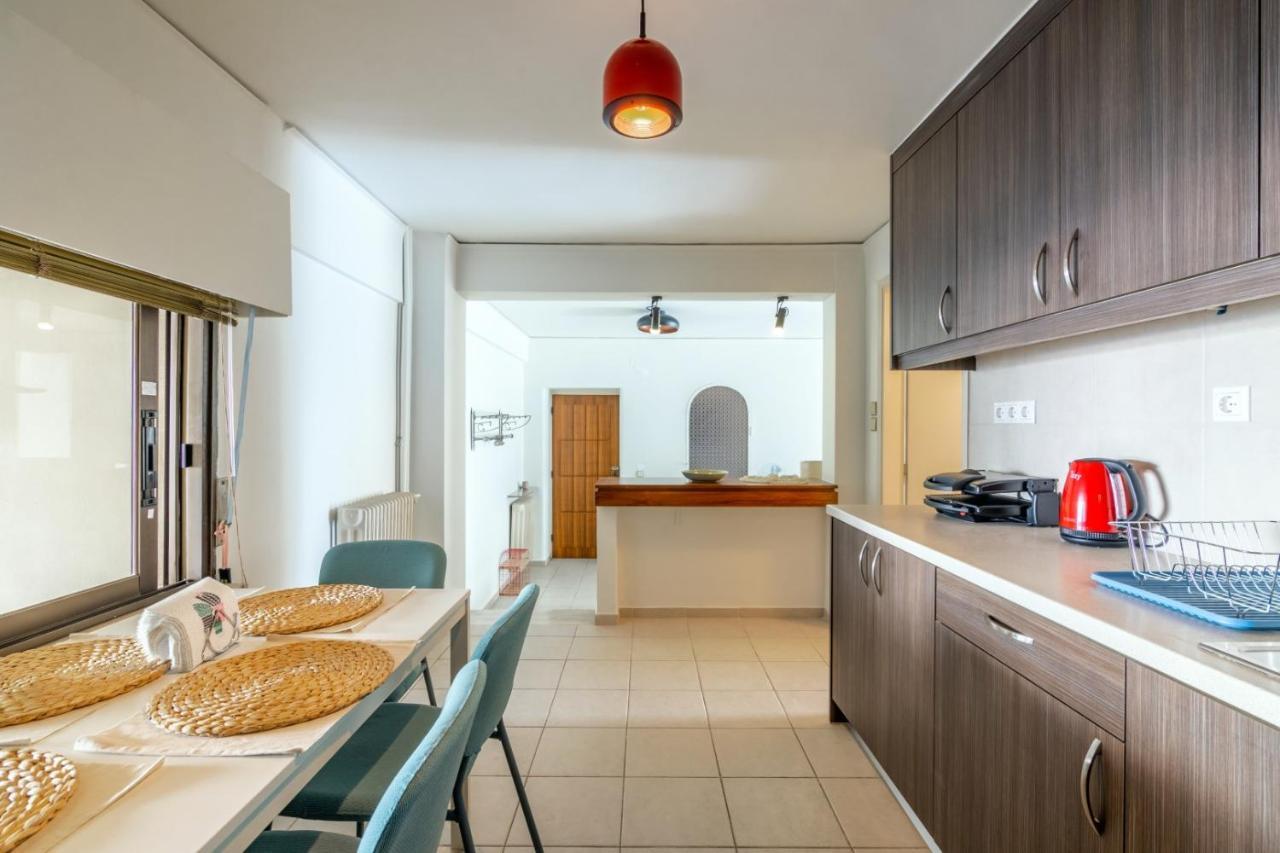 Apartmán City Center With Free Parking And Port Side View Iraklio Exteriér fotografie