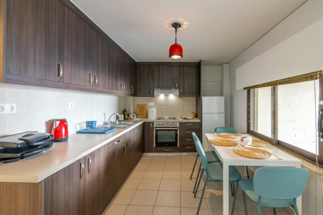 Apartmán City Center With Free Parking And Port Side View Iraklio Exteriér fotografie